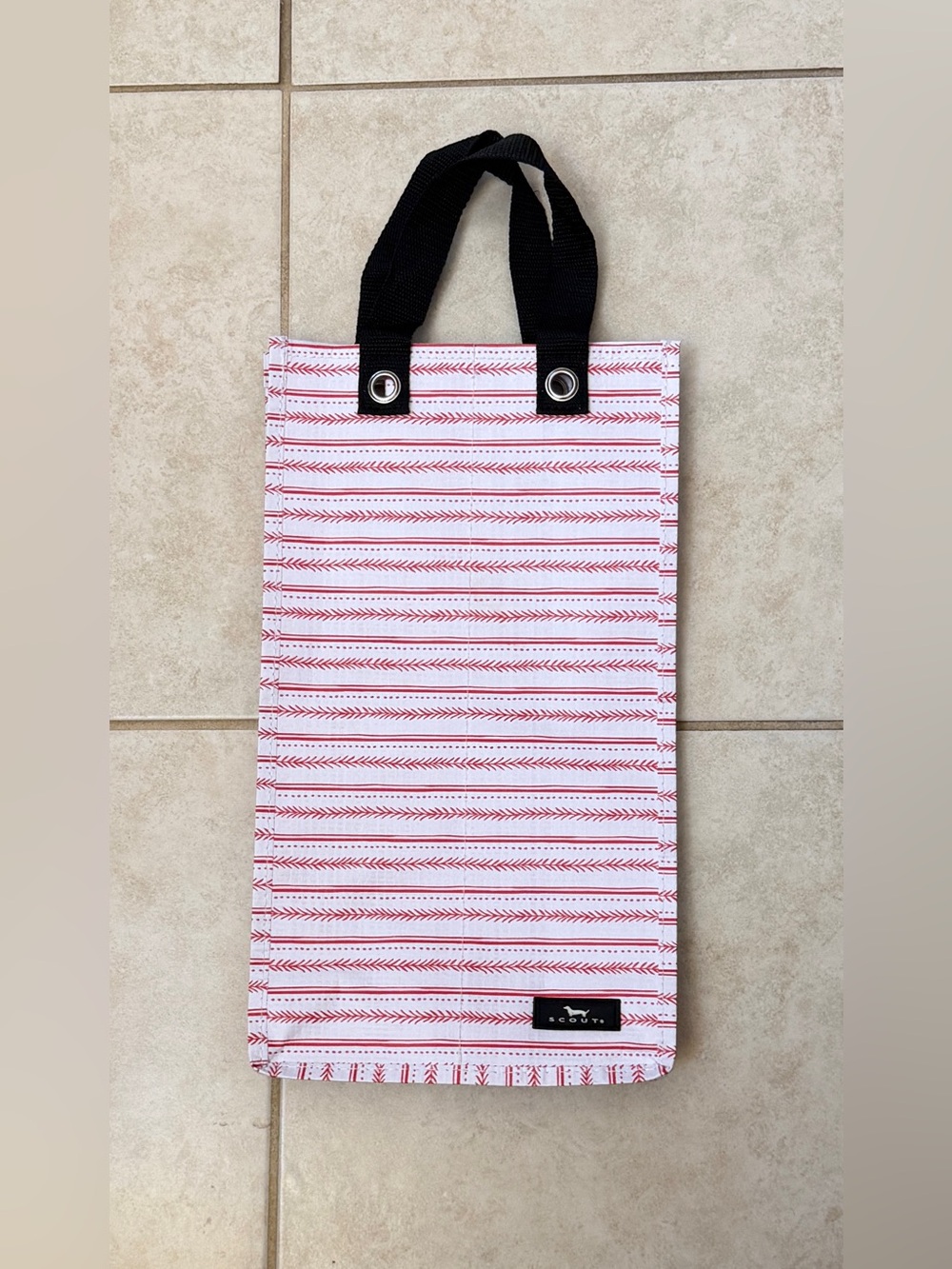Scout Red and White Striped Wine Bag